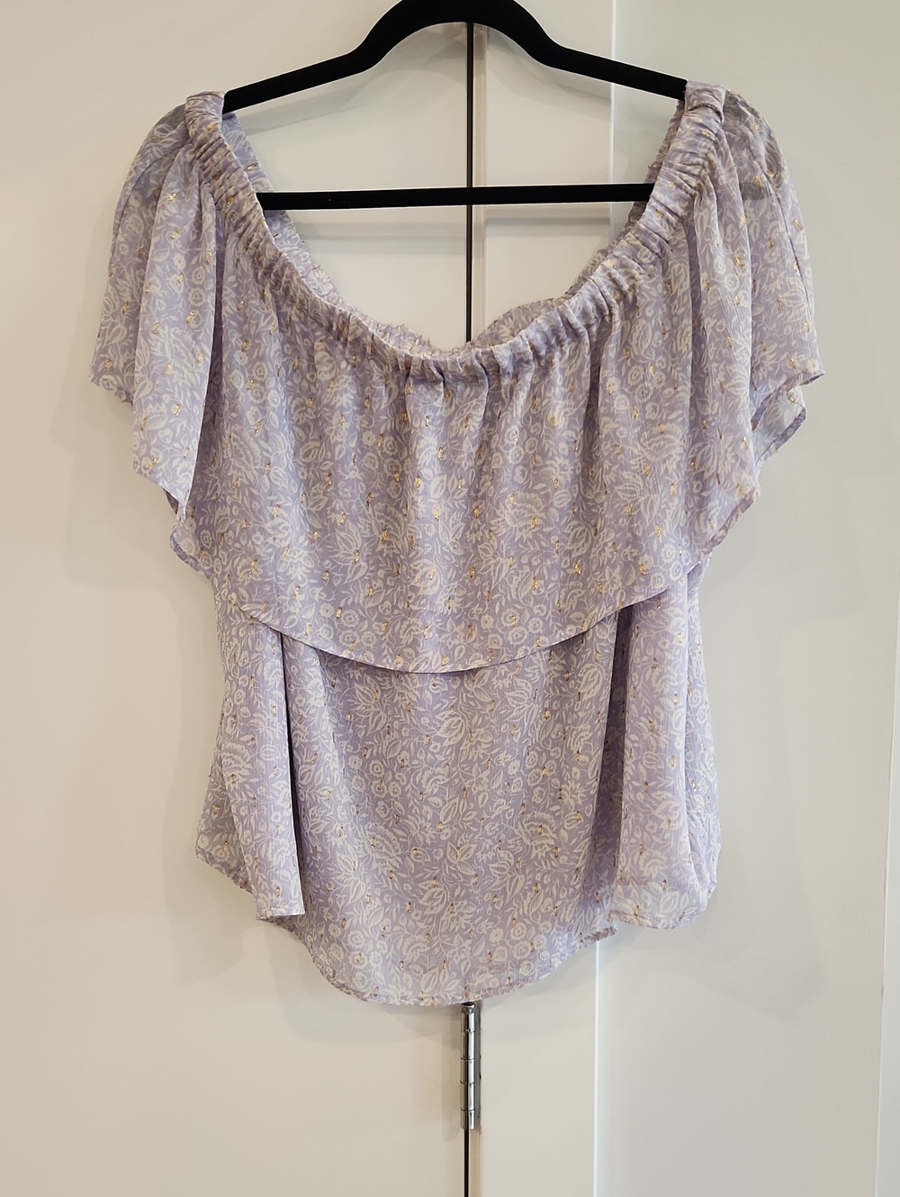 NEW Express Lavender Off-Shoulder Floral Shirt with Gold Accents